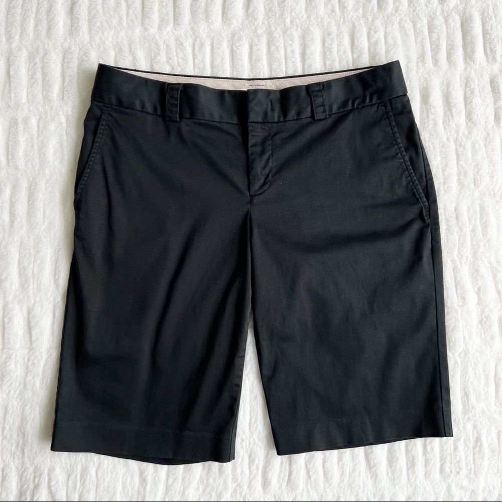 Banana Republic Black Stretch Shorts - Size 8